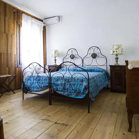 Casa Sincielli * קאורלה