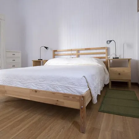 Casa Sincielli * קאורלה